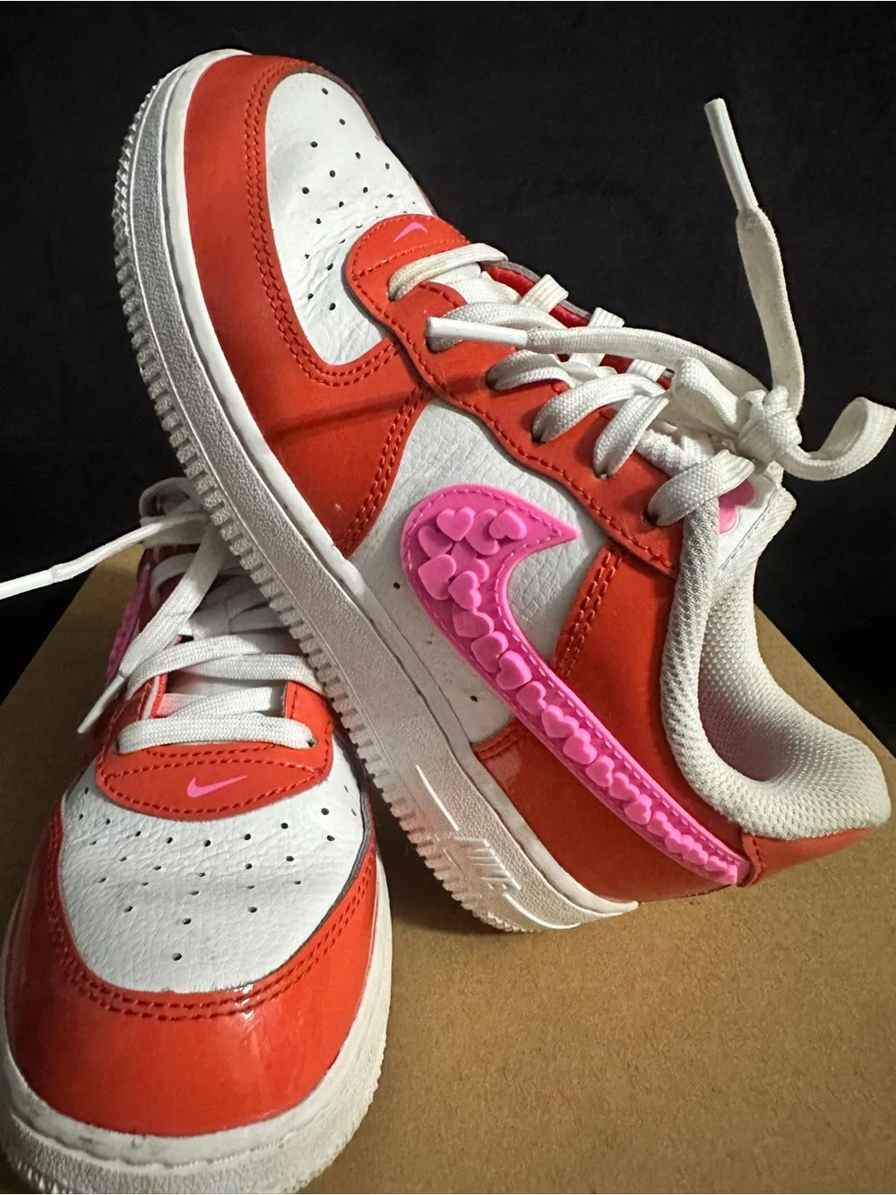 Nike Kids Low-Top Sneakers in Pink and Orange